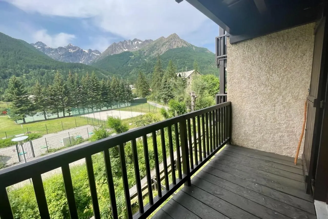 30 M Next To Les Grands Bains Apartment Le Monetier-les-Bains France