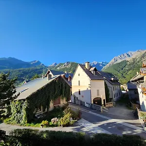 La Petite Corneille - A Chic And Studio. Le Monêtier-les-Bains